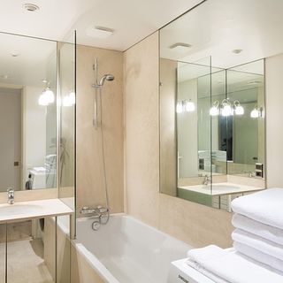 Purva Northern Lights profile picture